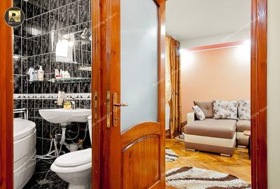 Apartament cu 3 camere semidecomandat, mobilat în Micro 19 - 12