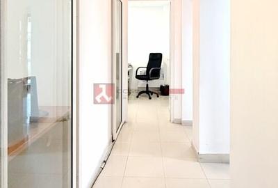 Spațiu comercial, de 85 mp, în 15 Noiembrie - 2