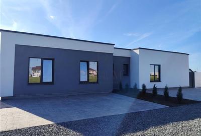 Duplex cu 3 camere cu Canalizare în Moșnița Nouă - 2