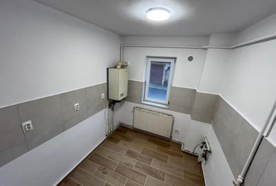 Apartament cu 2 camere semidecomandat în Central - 4