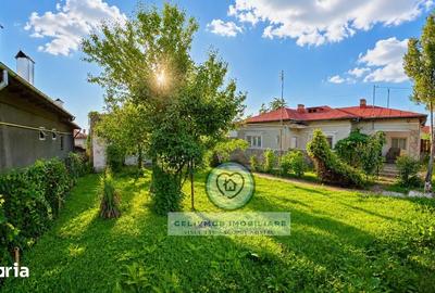 Casă cu 4 camere cu Teren 1681 Mp în Boldești - 1
