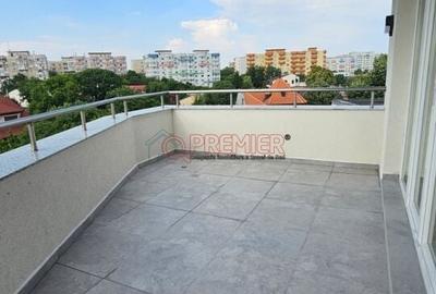 Apartament cu 4 camere în Berceni
