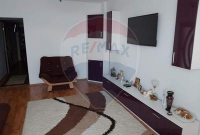 Apartament cu 2 camere semidecomandat, mobilat în P-ța Spitalului - 2
