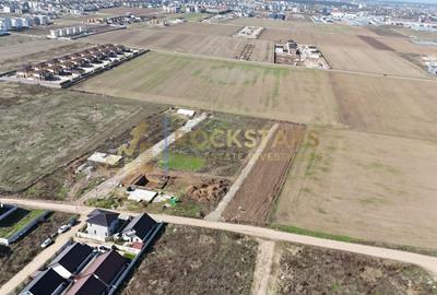 Teren Construcții intravilan de 370 mp, în Dobroești - 1