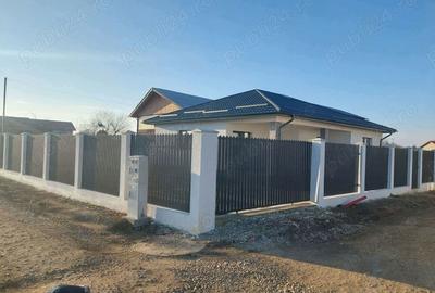 Casă cu 3 camere în Domnești - 5