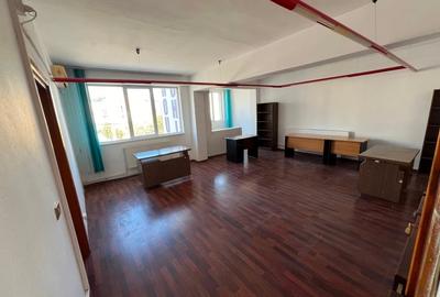 Birou, de 78 mp, în Ultracentral - 5