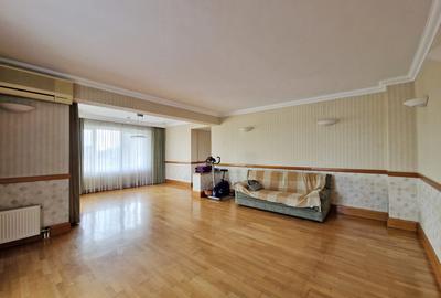 Apartament cu 3 camere decomandat, mobilat în Aviatorilor