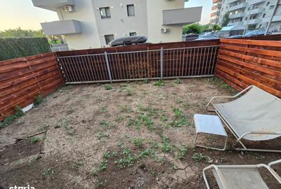 Apartament cu 2 camere decomandat în Uverturii