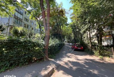 Apartament cu 2 camere semidecomandat în Vest
