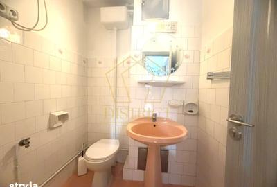 Apartament cu 3 camere, mobilat în Est
