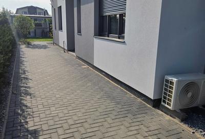Casă cu 3 camere în Moșnița Nouă - 2