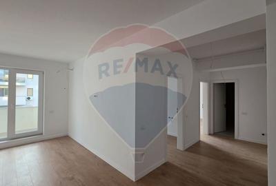 Apartament cu 2 camere decomandat în Tunari