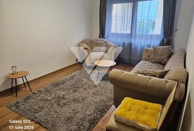 Apartament cu 3 camere decomandat, mobilat în Vasile Aaron