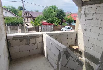 Casă cu Teren 200 Mp în Central - 5