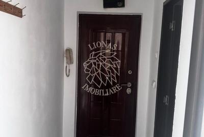 Apartament cu 2 camere în Decebal