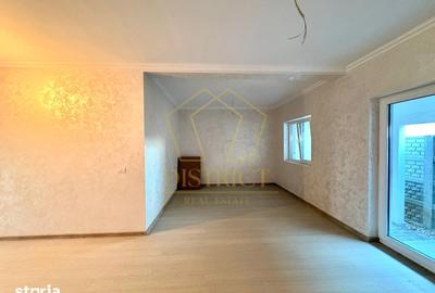 Casă cu 4 camere cu Teren 260 Mp în Moșnița Nouă