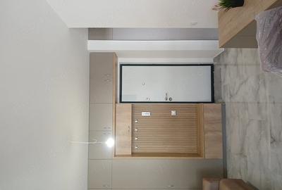 Apartament cu 2 camere semidecomandat în Apărătorii Patriei