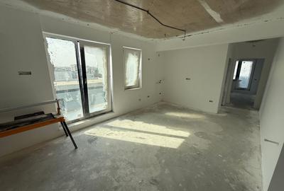 Apartament cu 3 camere decomandat în Tomis Plus