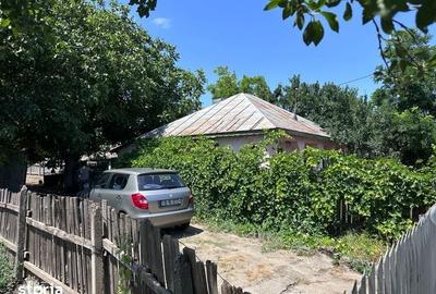 Casă cu 3 camere cu Teren 55 Mp în Gura Ialomiței - 1