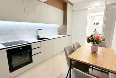 Apartament cu 3 camere semidecomandat, mobilat în Pipera - 2