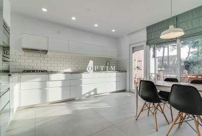 Casă individuală cu 7 camere cu Canalizare în Exterior Est
