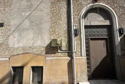 Casă individuală cu 15 camere cu Teren 540 Mp în Central - 8