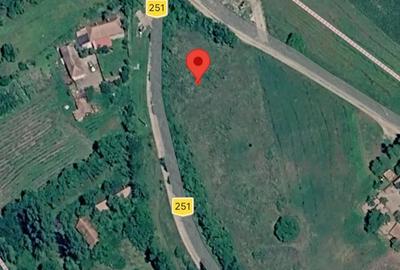 Teren de 1500 mp, în Căptălan