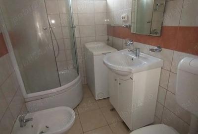 Apartament cu 2 camere decomandat în Central - 2