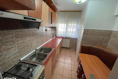 Apartament cu 4 camere decomandat în Micro 16 - 5