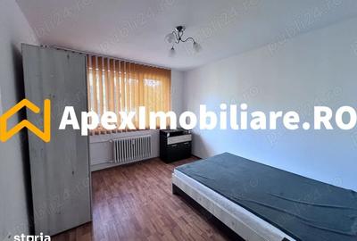 Apartament cu 3 camere semidecomandat în Giulești