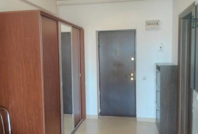 Apartament cu 2 camere semidecomandat în Berceni - 2