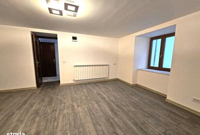Spațiu comercial, de 51 mp, în Ultracentral - 6
