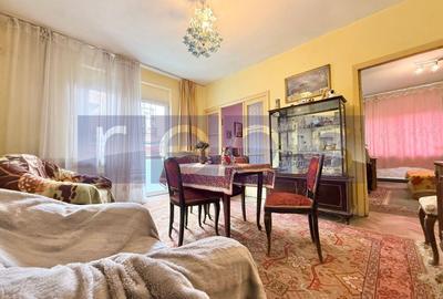 Apartament cu 3 camere semidecomandat, mobilat în Vitan