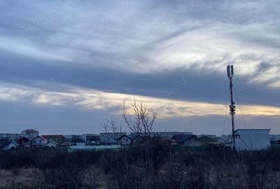 Teren de 2200 mp, în Central