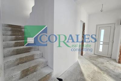 Duplex cu 4 camere cu Canalizare în Moșnița Veche - 13