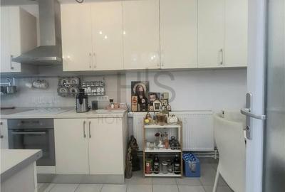 Casă cu 3 camere cu Teren 240 Mp în Central - 14