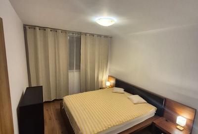 Apartament cu 3 camere semidecomandat în Dristor