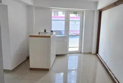 Spațiu comercial, de 110 mp, în Central