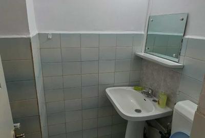 Apartament cu 3 camere decomandat în Unirii