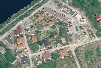 Teren de 600 mp, în Central - 3