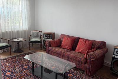 Apartament cu 3 camere decomandat în Energiei - 2
