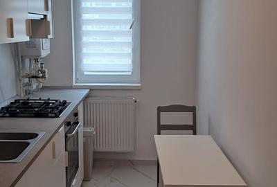 Apartament cu 2 camere decomandat în Roșu - 2