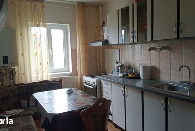Apartament cu 2 camere decomandat în Central - 2