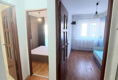 Apartament cu 3 camere decomandat în Decebal - 4