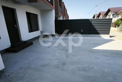 Casă cu 4 camere cu Canalizare în Trivale Platou