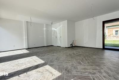 Spațiu comercial, de 36 mp, în Central