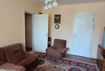 Apartament cu 2 camere circular în Astra - 1