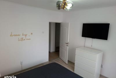 Apartament cu 3 camere decomandat în Central - 3