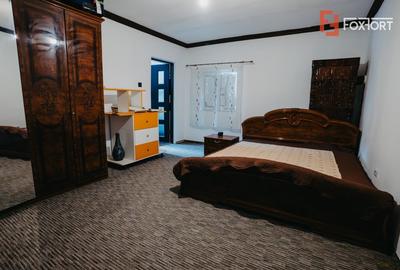 Casă individuală cu 8 camere cu Teren 4424 Mp în Jebel - 11