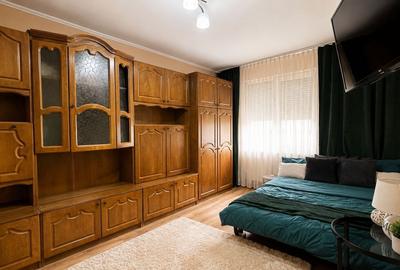 Apartament cu 2 camere decomandat în Central - 1